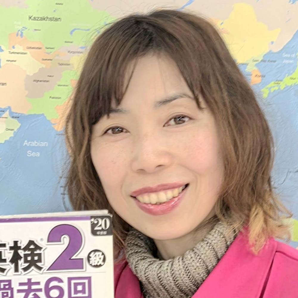 百川 恵美 先生