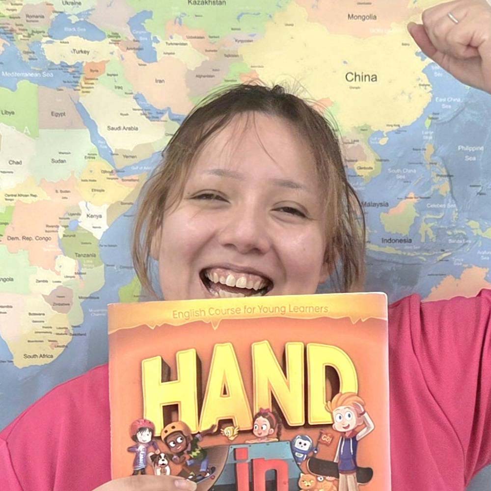 Sharon Lopez 先生
シャロン ロペス